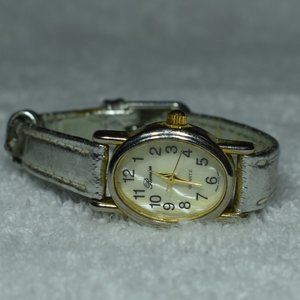 Vintage Mother Of Pearl Quartz Watch by Romina
